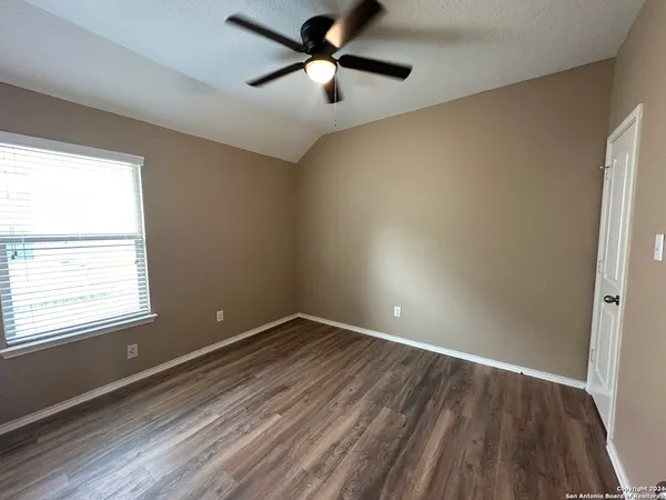 $1,550 | 3327 Candlemoon Drive, San Antonio, TX 78244