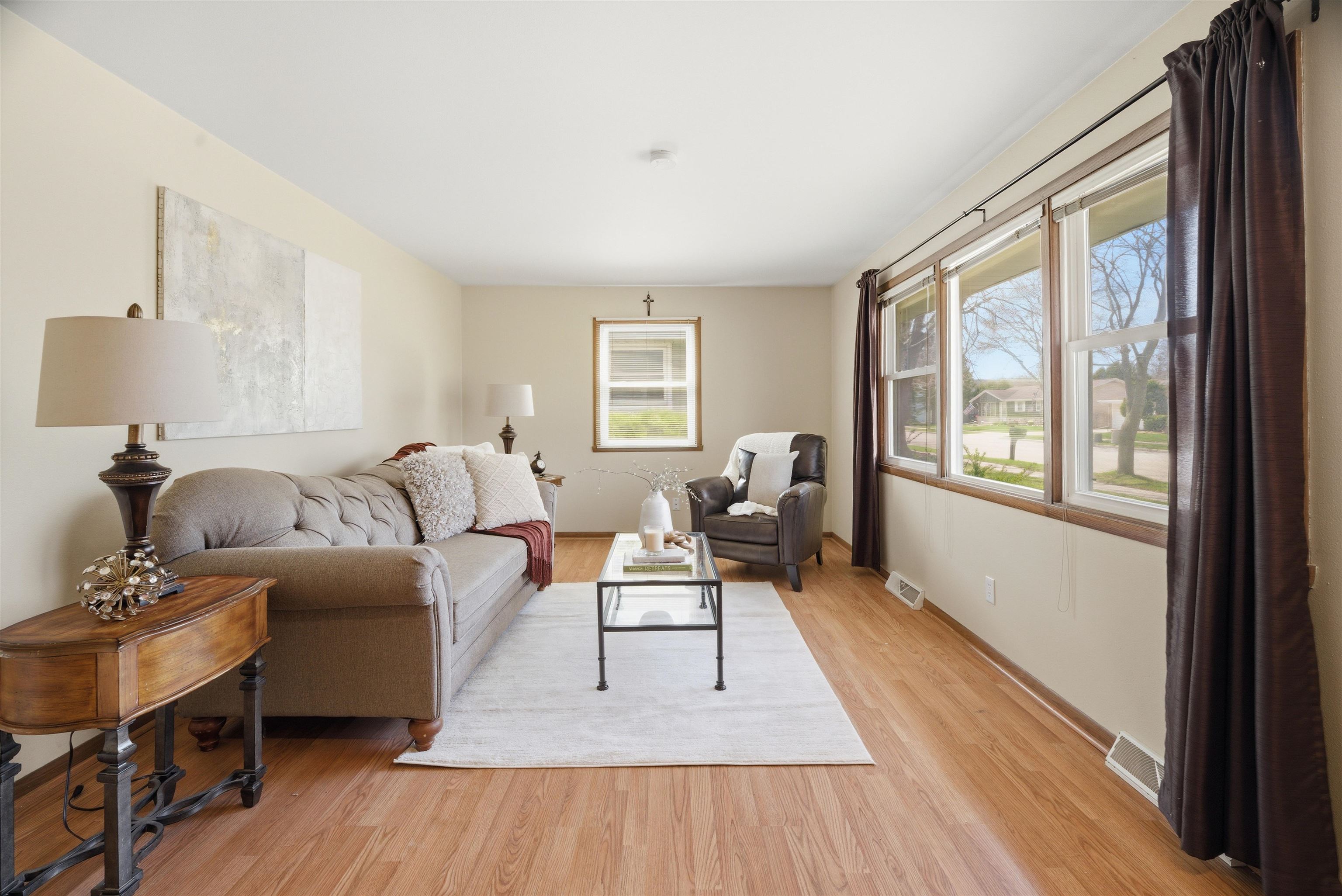 612 South Matthias Street Appleton, WI 54915 - Photo 3 of 26