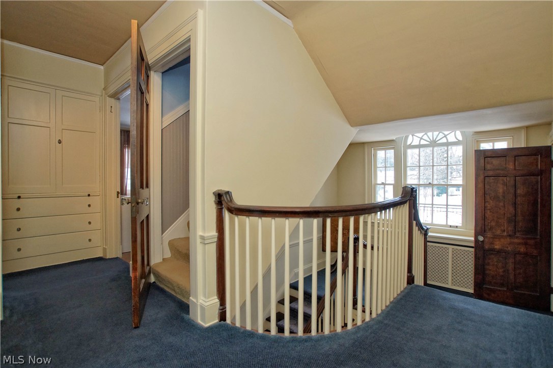 1719 Sheridan Road Cleveland, OH 44121 - Photo 16 of 35