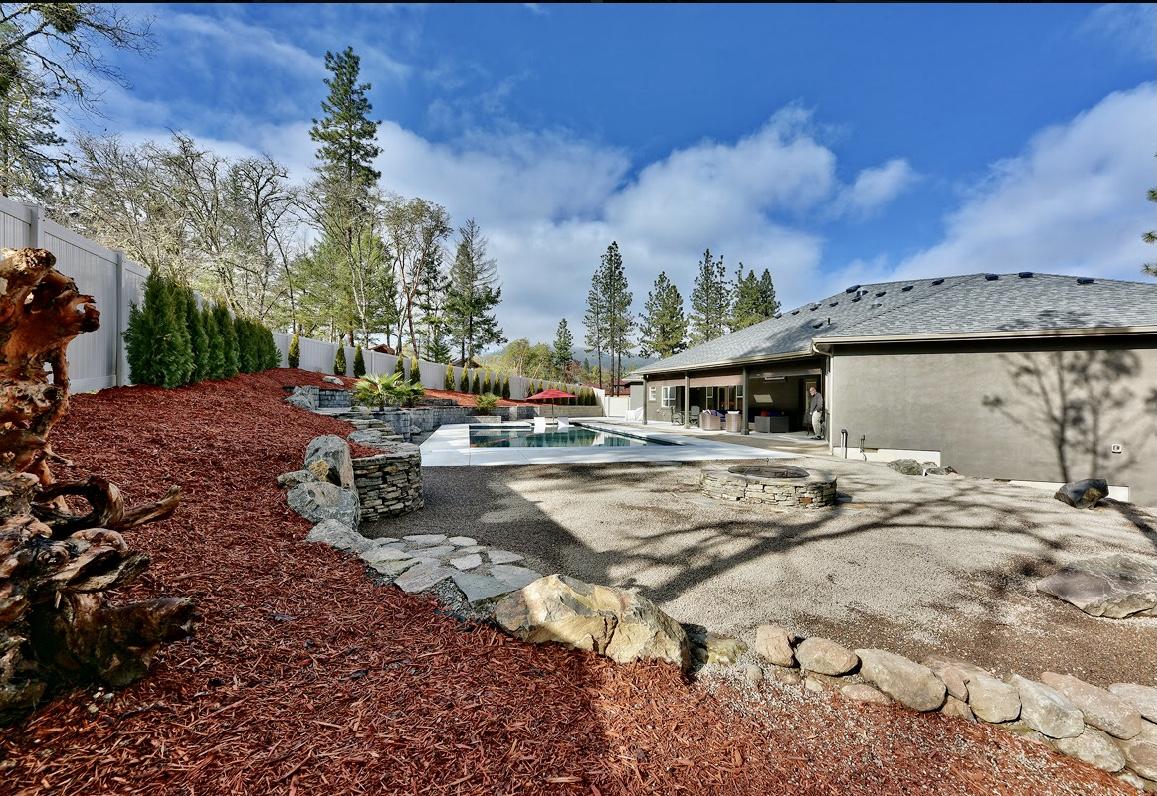 945 Granite Ridge Circle Jacksonville, OR 97530 - Photo 43 of 43 4F0504C9-52A1-4288-86FF-51C6B384C638