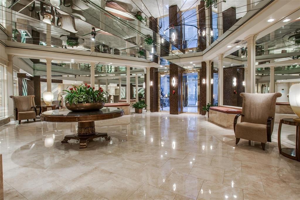 5200 Keller Springs Road, Unit 637 Dallas, TX 75248 - Photo 30 of 37 a view of a building with sitting area