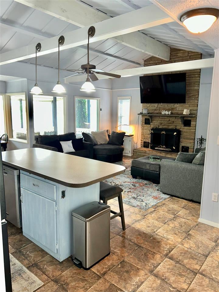 2144 Hendryx Point Road Eucha, OK 74342 - Photo 4 of 18 Gallery Image 4