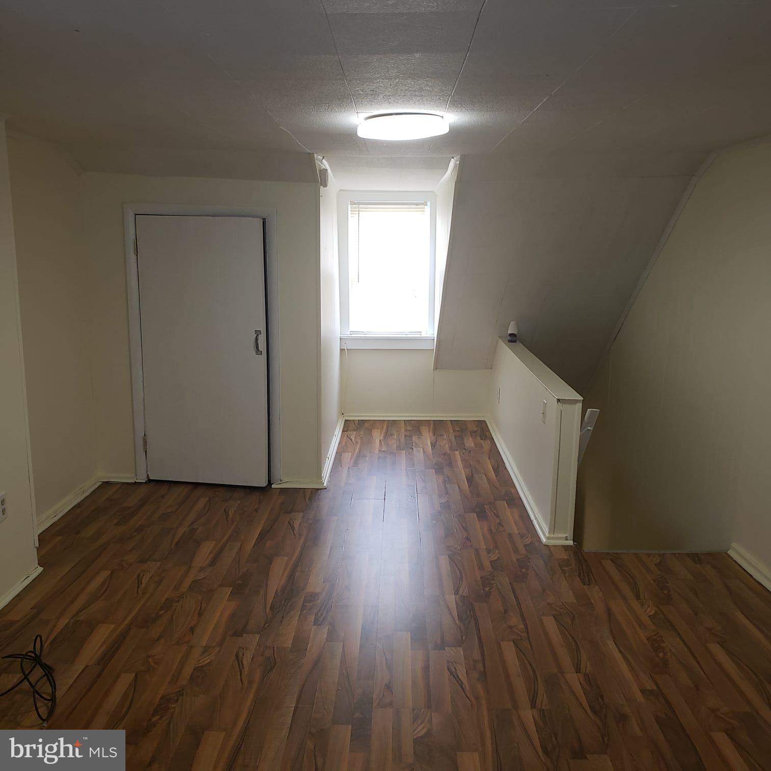 919 Perry Street Reading, PA 19604 - Photo 12 of 24