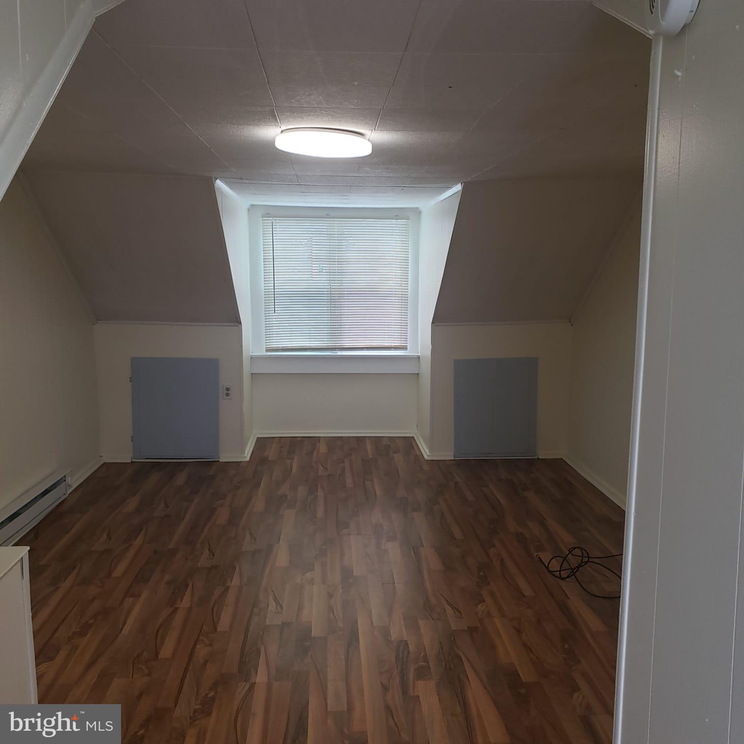919 Perry Street Reading, PA 19604 - Photo 16 of 24