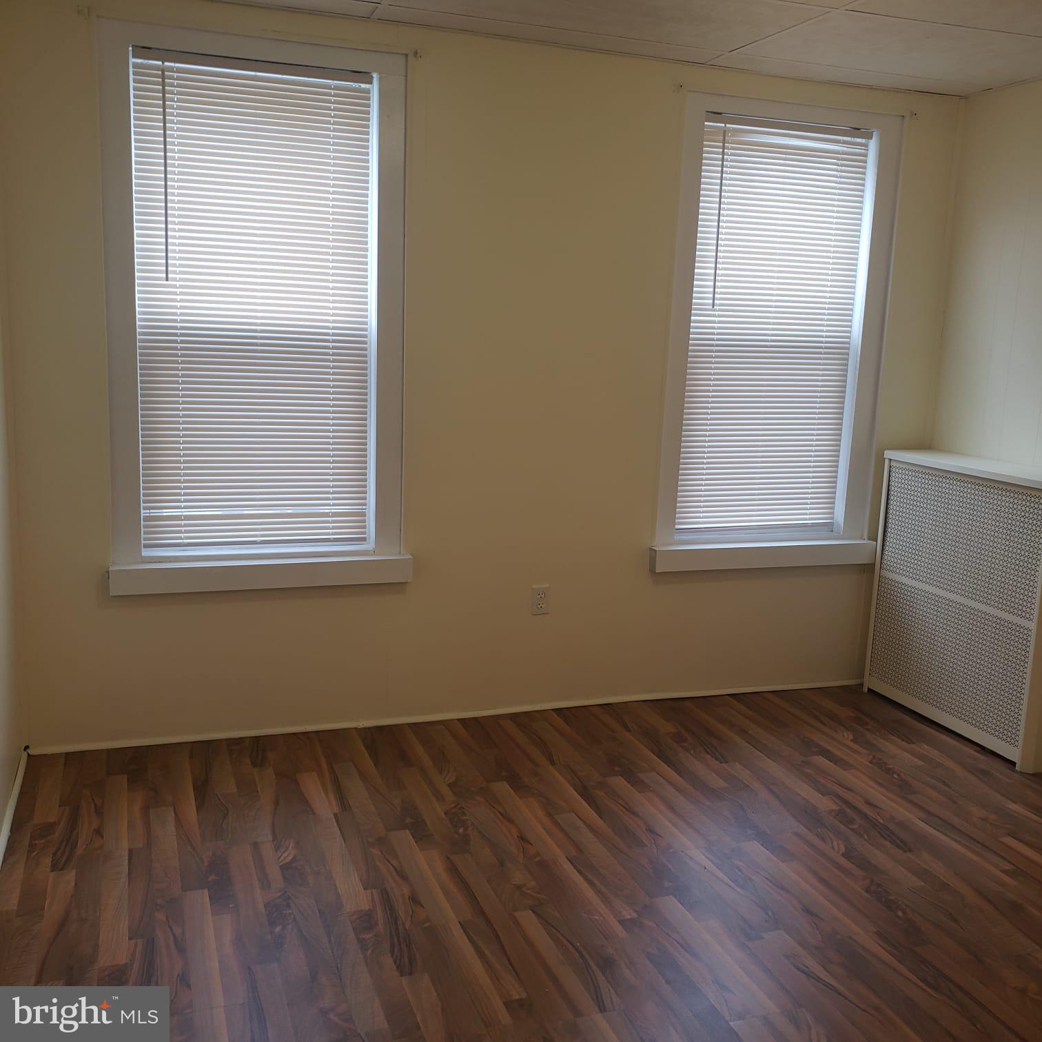 919 Perry Street Reading, PA 19604 - Photo 6 of 24
