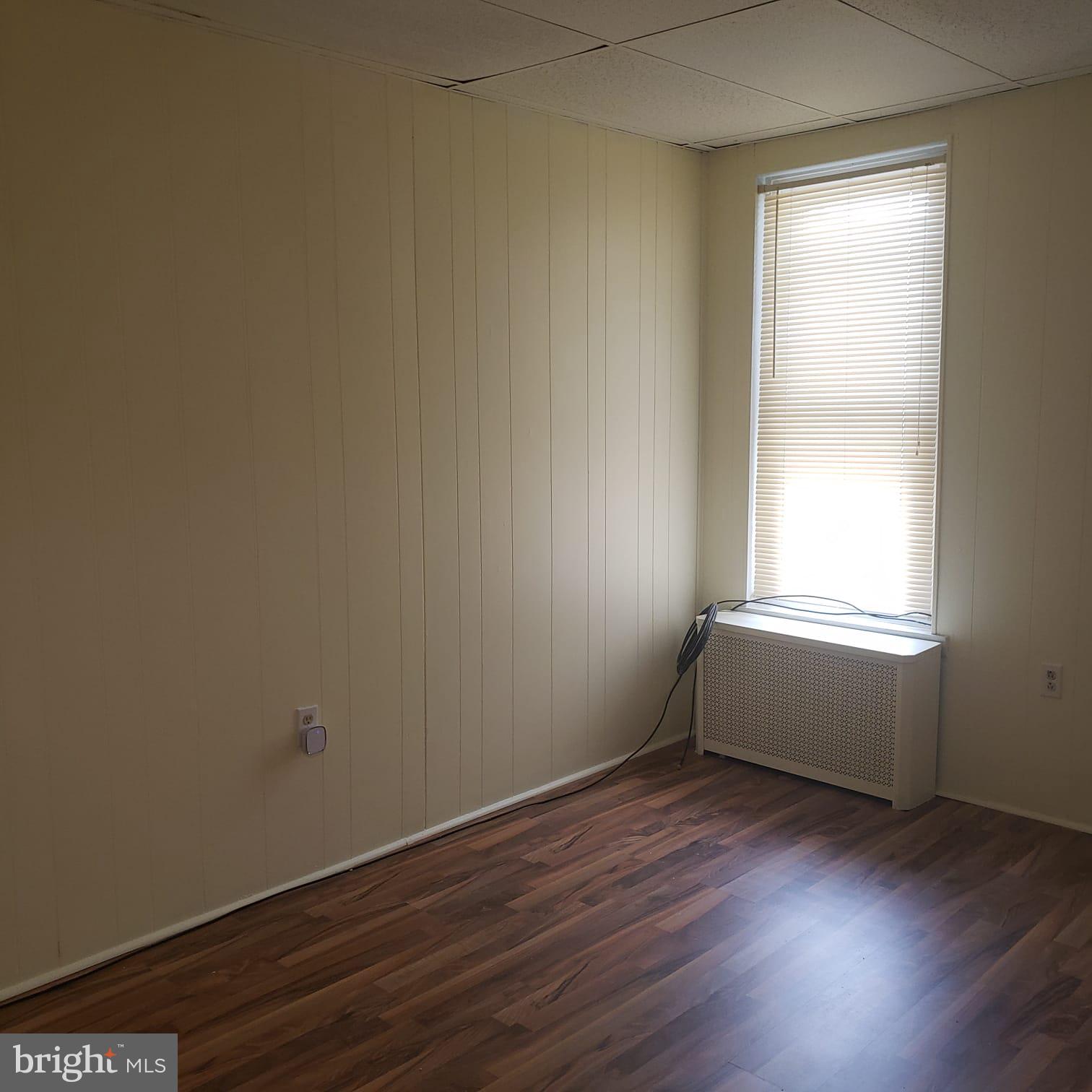 919 Perry Street Reading, PA 19604 - Photo 10 of 24