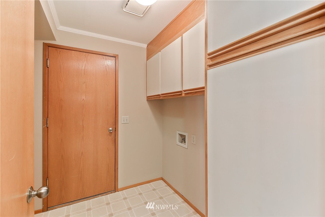 630 North Waugh Road Mount Vernon, WA 98273 - Photo 13 of 25 Gallery Image 13