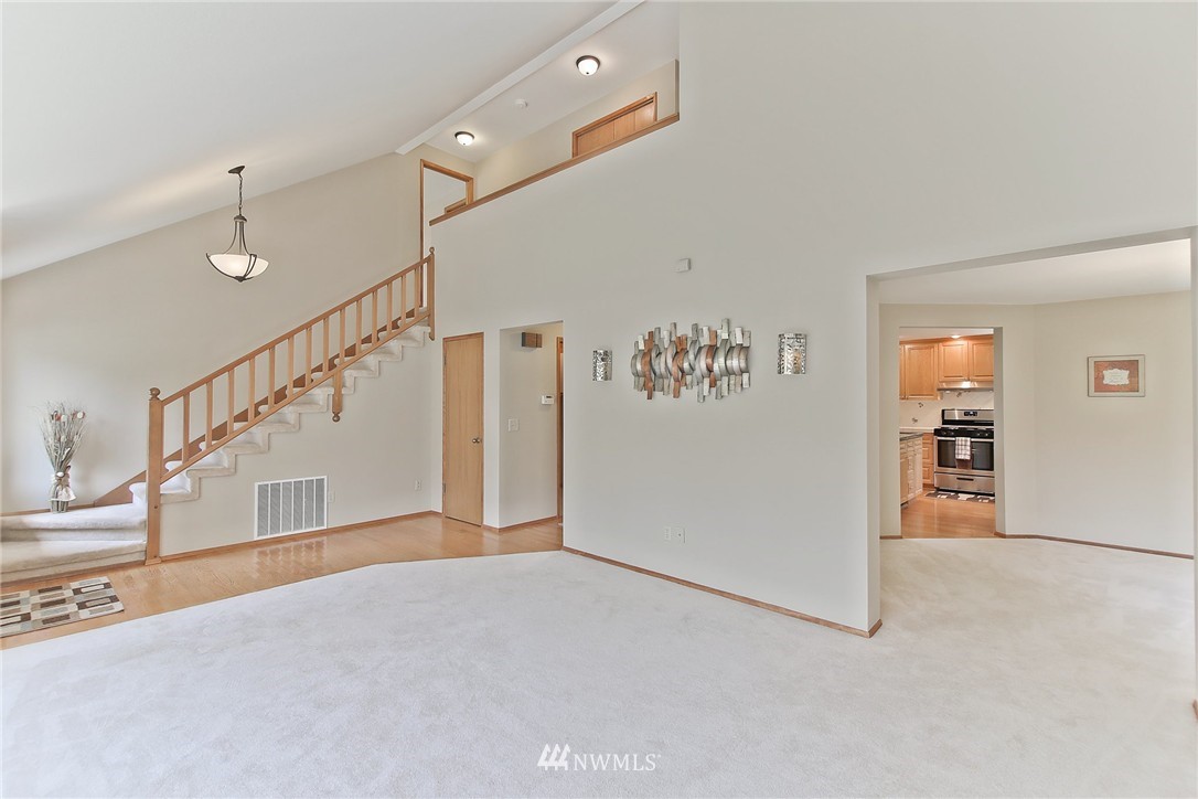 630 North Waugh Road Mount Vernon, WA 98273 - Photo 4 of 25 Gallery Image 4