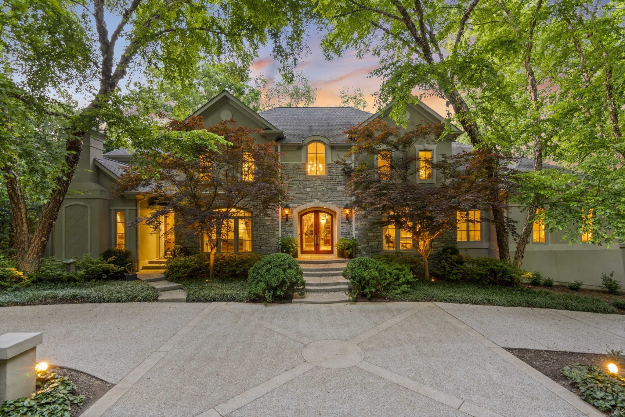 7 Breckenridge Nashville, TN 37215 - Photo 2 of 7 Gallery Image 2