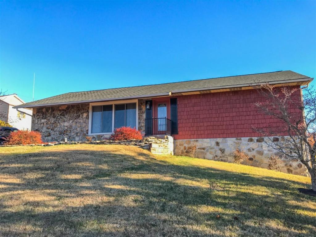 1821 Granby Road Kingsport, TN 37665 - Photo 1 of 26 Front view