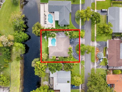 $760,000 | 6250 Southwest 6th Street, Plantation, FL 33317