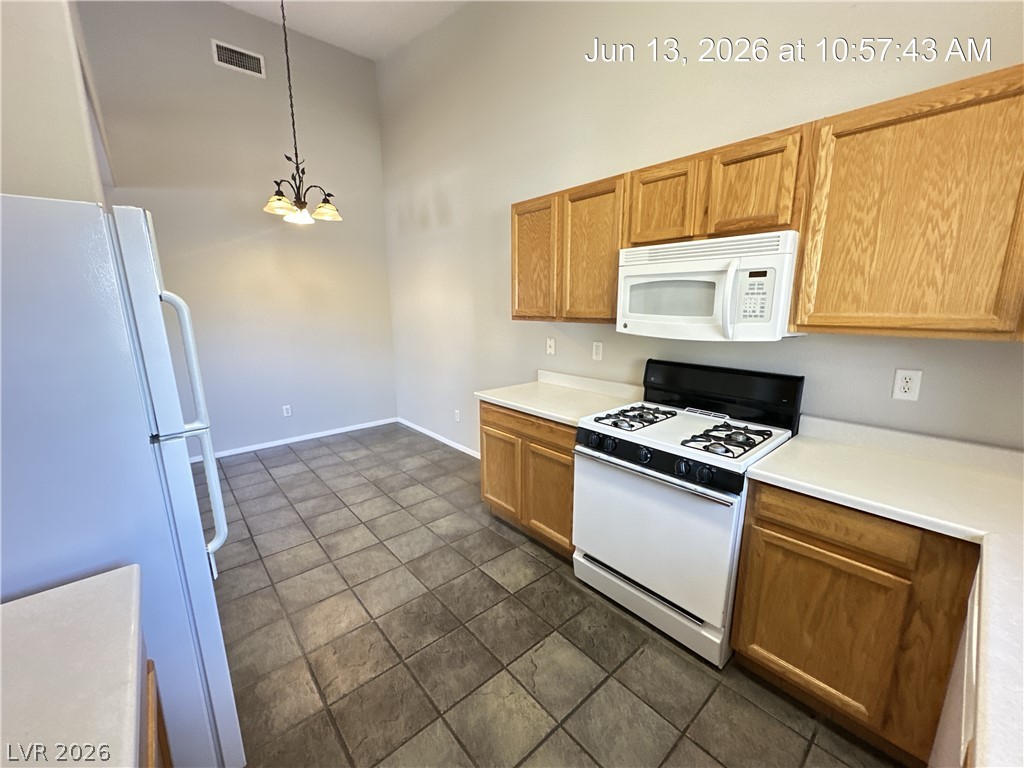 2152 Quarry Ridge Street, Unit 202 Las Vegas, NV 89117 - Photo 14 of 41
