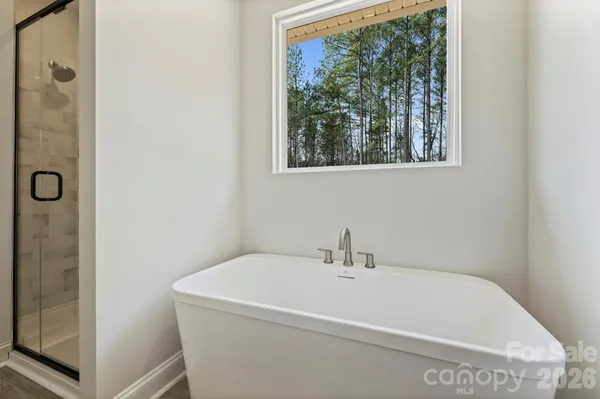 $474,000 | 2279 Lee Lawing Road, Lincolnton, NC 28092