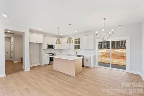 $505,000 | 2279 Lee Lawing Road, Lincolnton, NC 28092