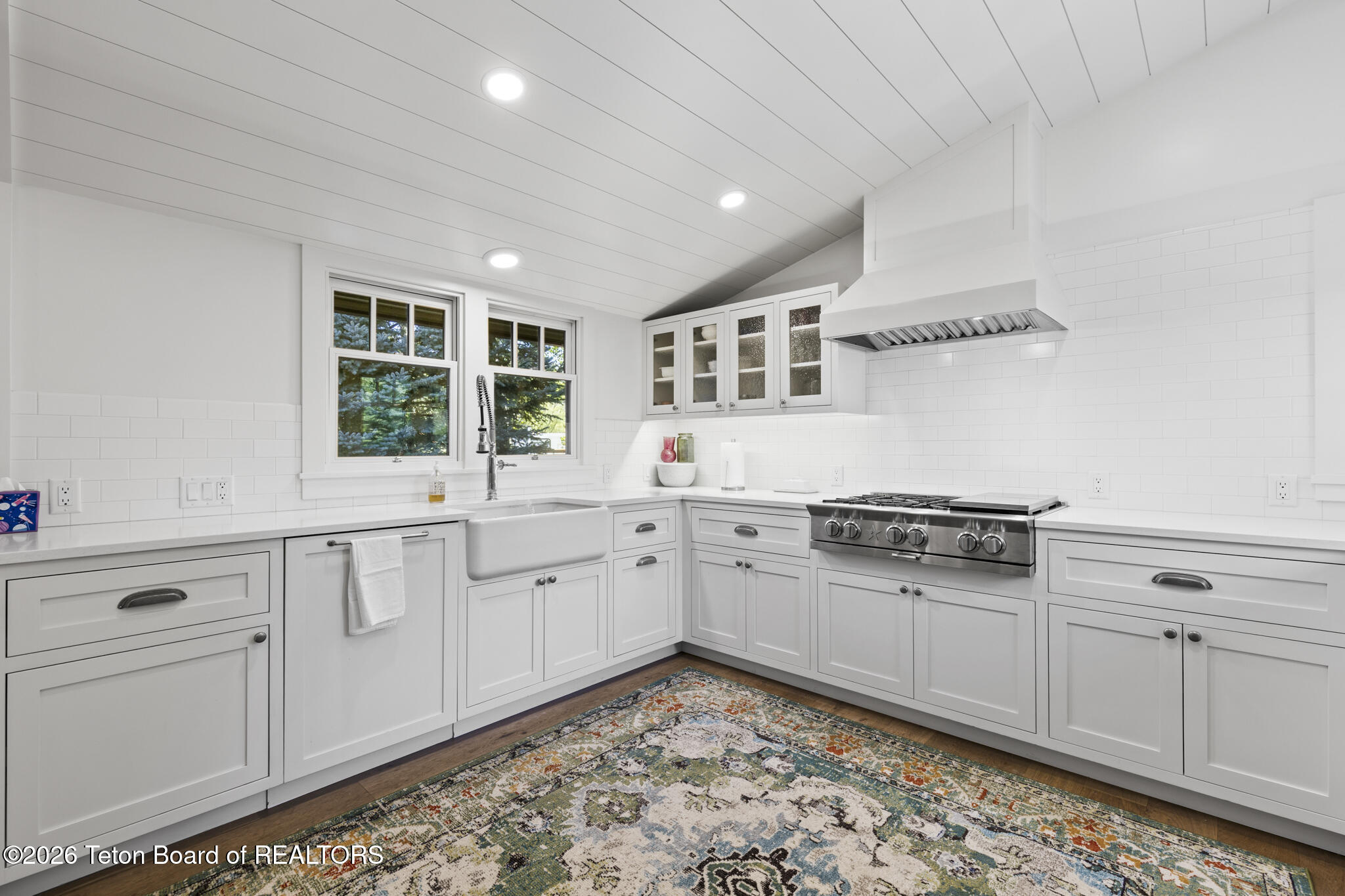 3650 North Meadow Road Jackson, WY 83001 - Photo 16 of 66 Kitchen