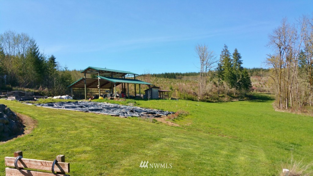 266 Hendrickson Road Vader, WA 98593 - Photo 6 of 25 Gallery Image 6