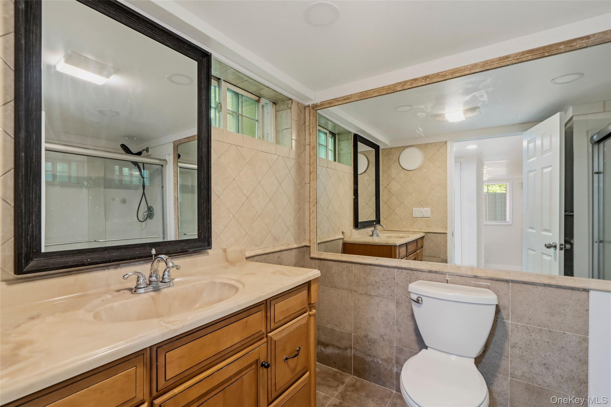 280 Holbrook Road Ronkonkoma, NY 11779 - Photo 22 of 30