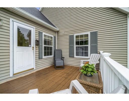 44 Meadowbrook Road Hudson, MA 01749 - Photo 19 of 23 Gallery Image 19