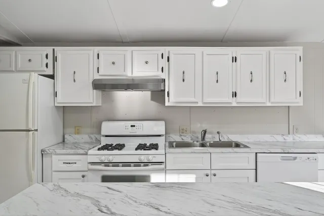 $49,900 | 1213 96th Lane Northeast, Blaine, MN 55434