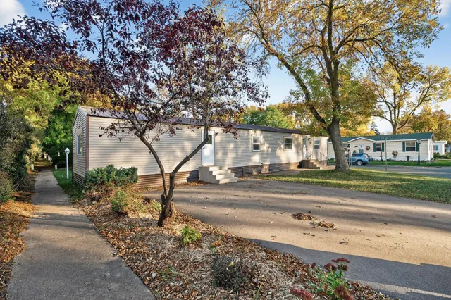 $49,900 | 1213 96th Lane Northeast, Blaine, MN 55434