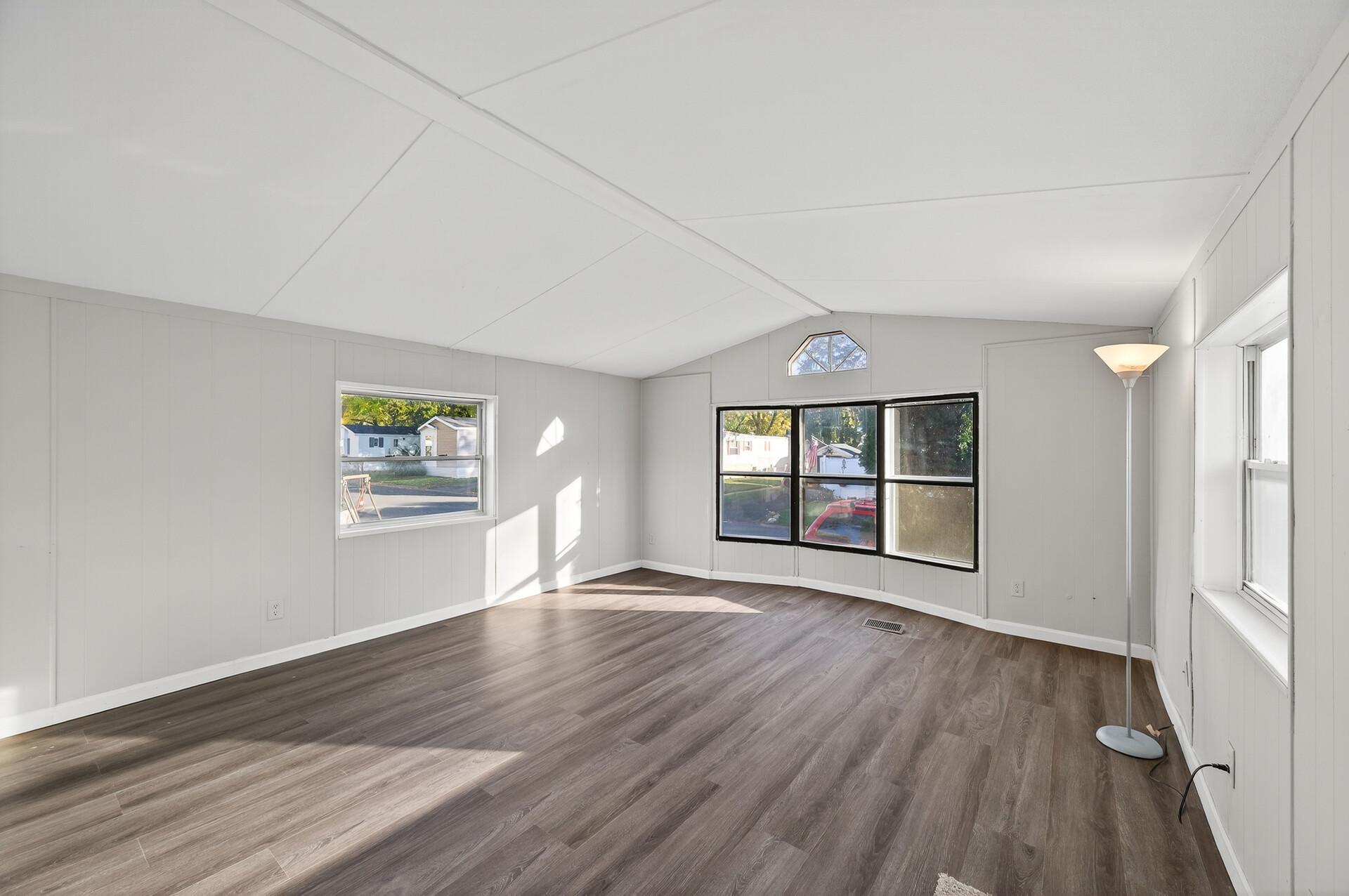 1213 96th Lane Northeast Blaine, MN 55434 - Photo 5 of 28