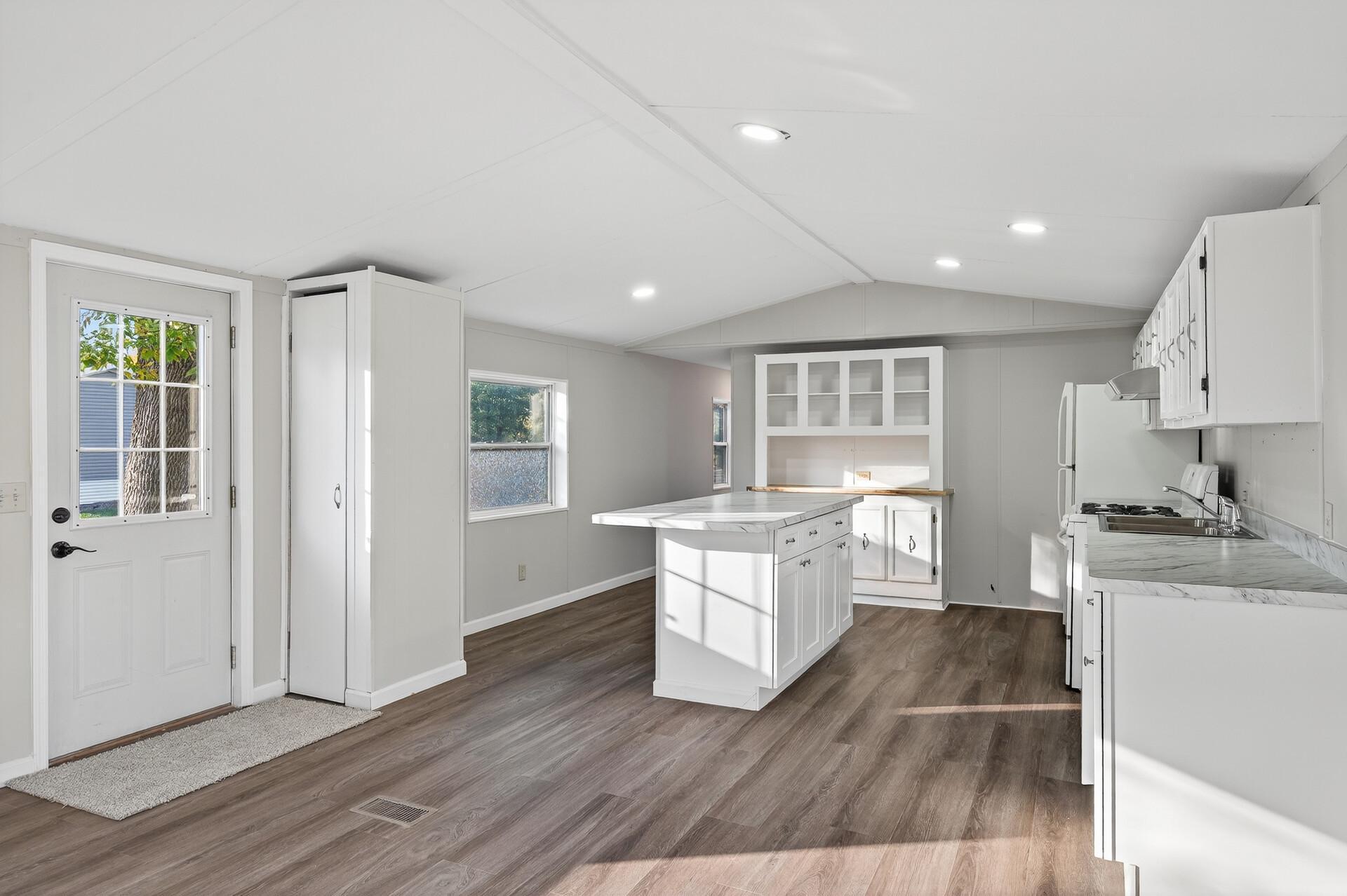 1213 96th Lane Northeast Blaine, MN 55434 - Photo 7 of 28