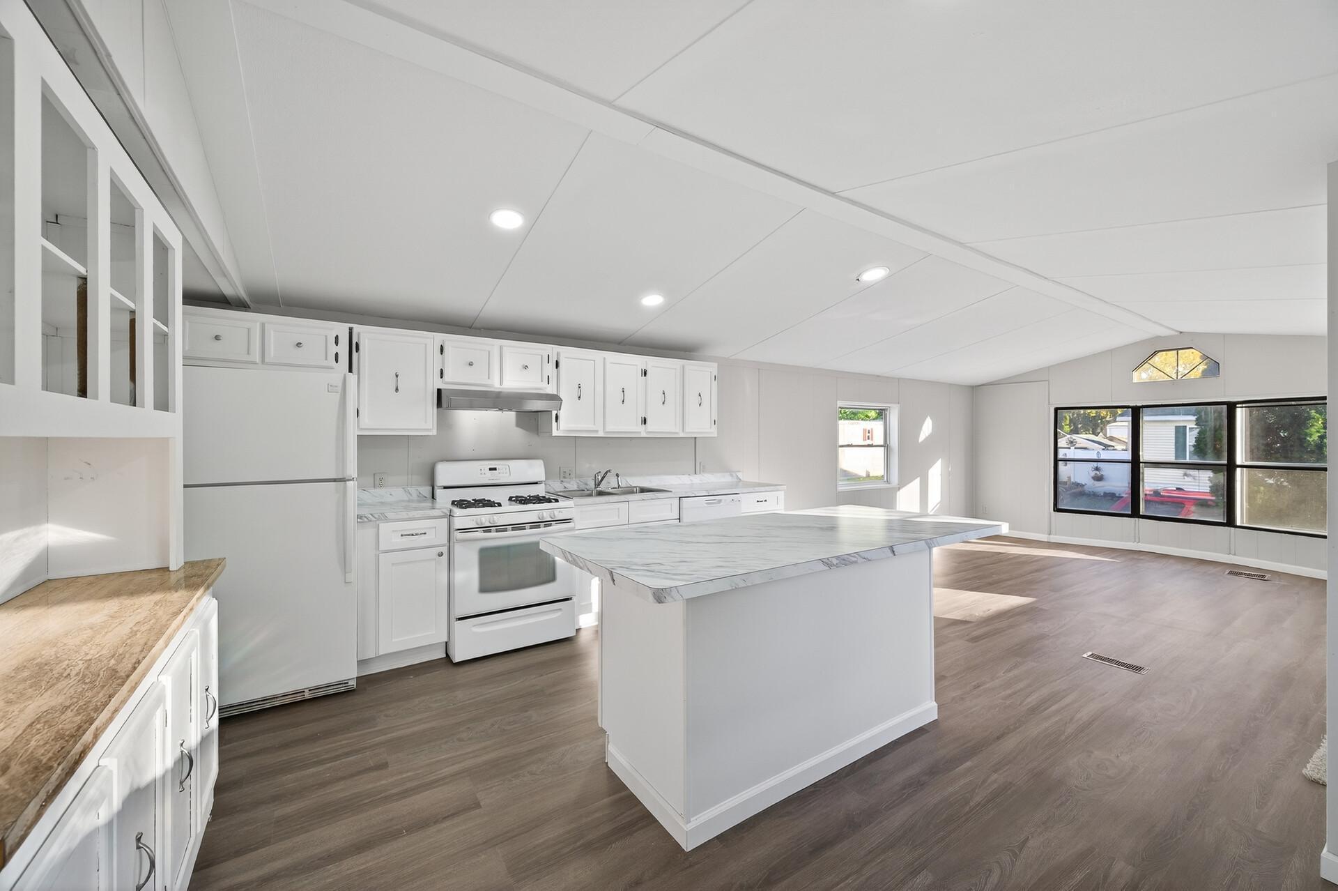 1213 96th Lane Northeast Blaine, MN 55434 - Photo 10 of 28