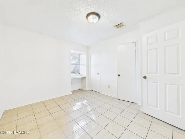 $875 | 225 Ryder Drive, Lafayette, LA 70508