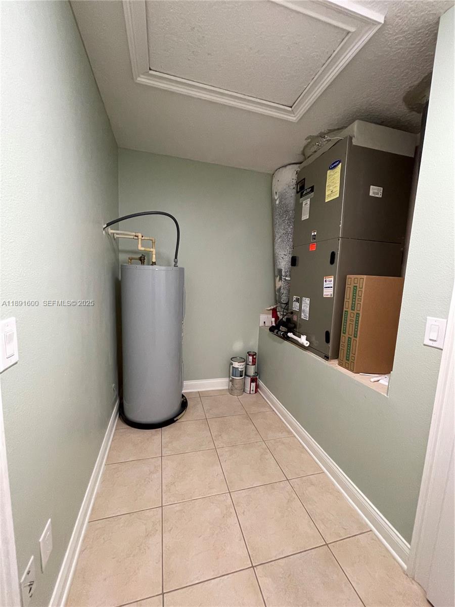 6841 Dolce Way Orlando, FL 32819 - Photo 36 of 38