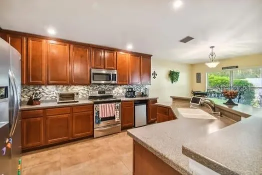 $2,400 | 3608 Grecko Drive, Wesley Chapel, FL 33543