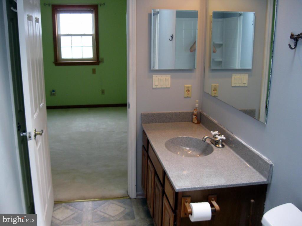 804 Kissel Hill Road Lititz, PA 17543 - Photo 22 of 42