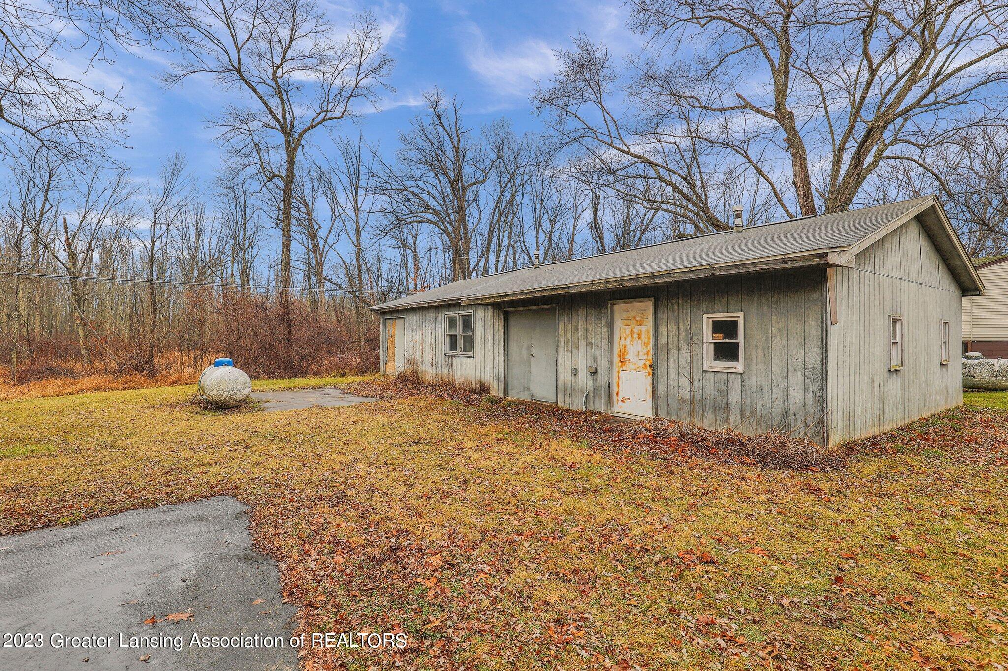 2030 Epley Road Williamston, MI 48895 - Photo 25 of 31 outbuilding w several rooms