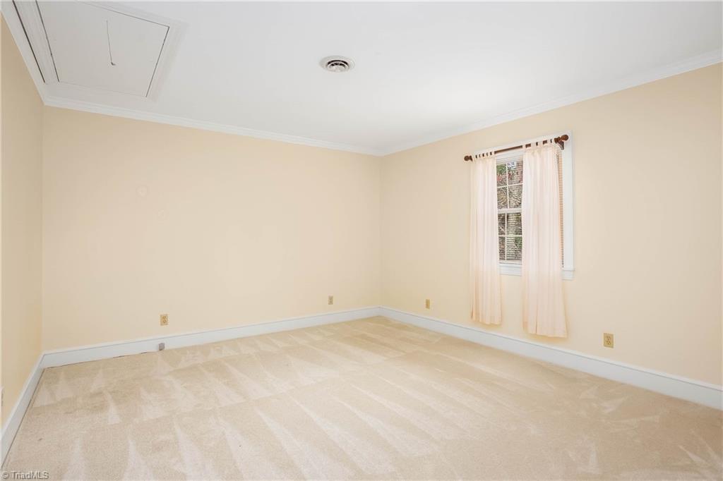 145 Hartgrove Road King, NC 27021 - Photo 11 of 18