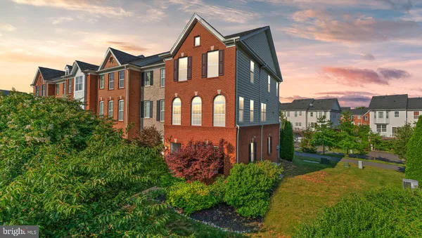 $3,100 | 23100 Dunlop Heights Terrace, Ashburn, VA 20148