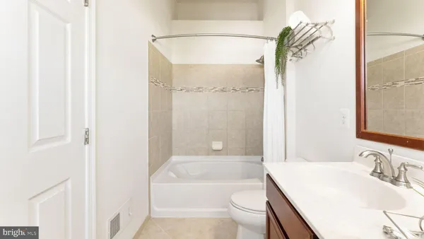 $3,100 | 23100 Dunlop Heights Terrace, Ashburn, VA 20148