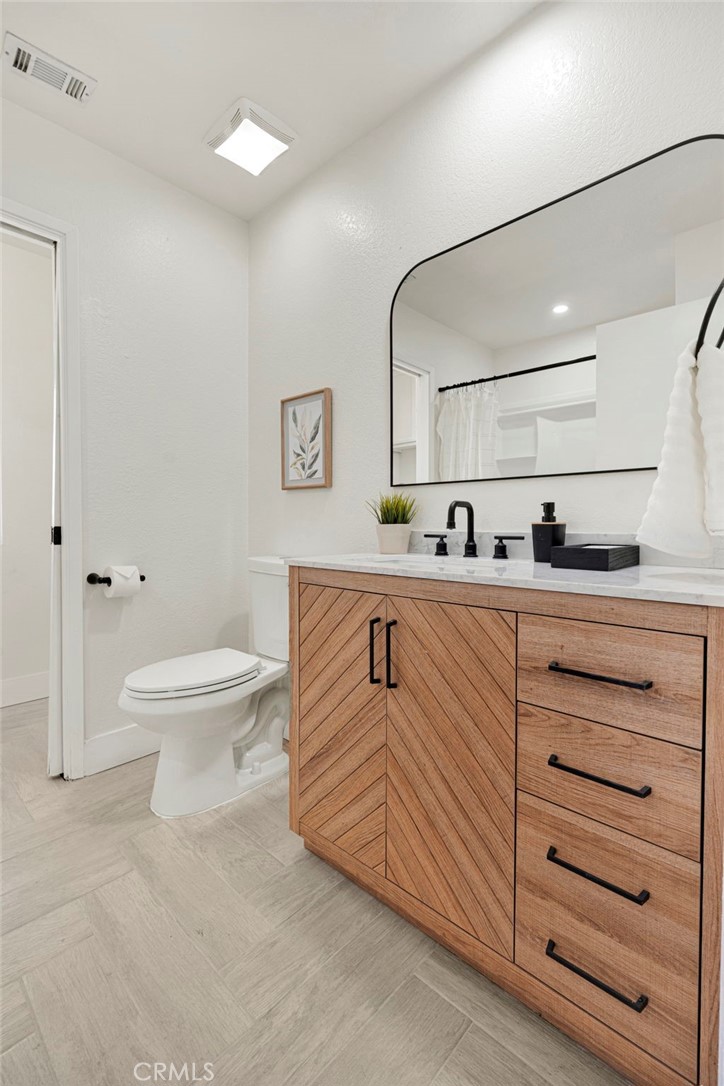 14204 Tehachapi Road Apple Valley, CA 92307 - Photo 24 of 72