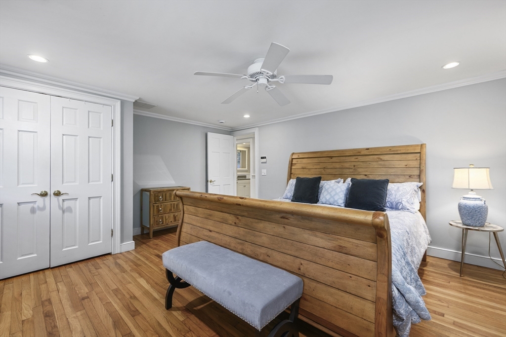 77 Robbins Street Barnstable, MA 02655 - Photo 16 of 41