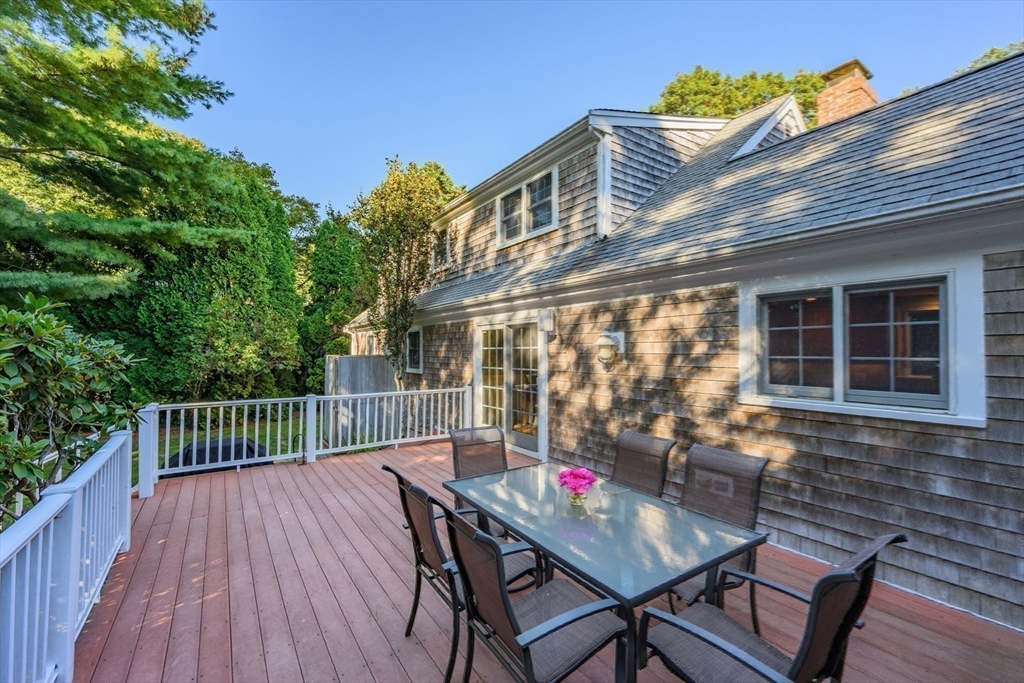 77 Robbins Street Barnstable, MA 02655 - Photo 28 of 41