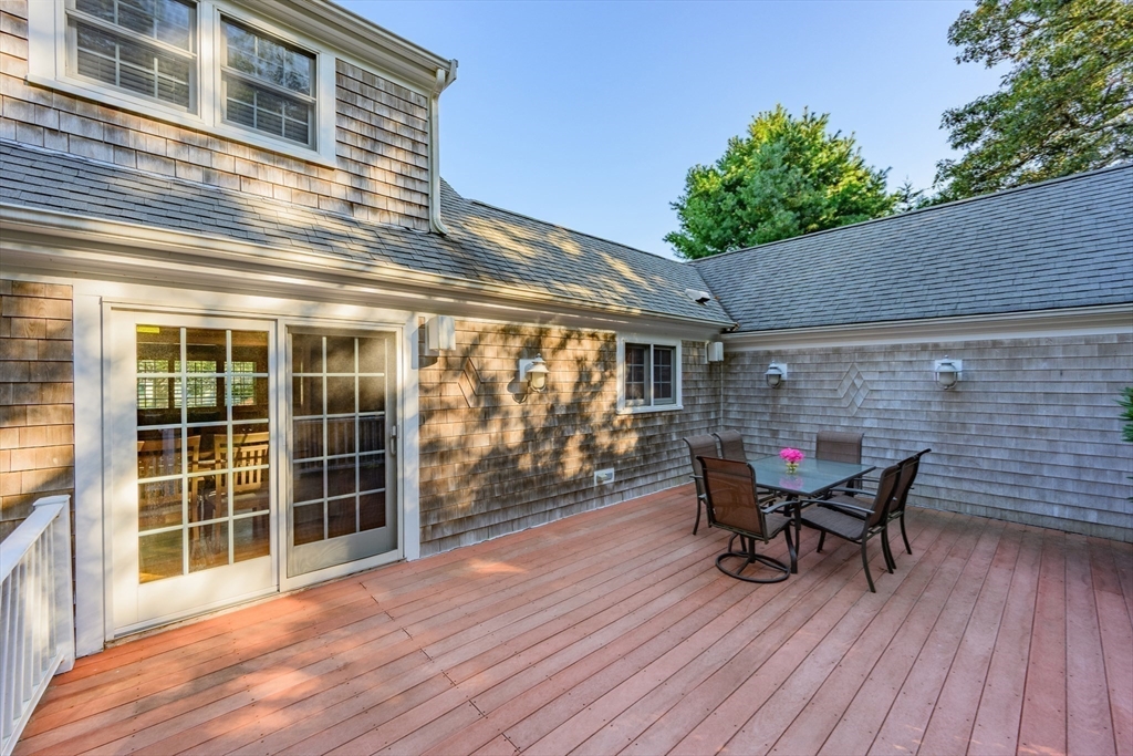 77 Robbins Street Barnstable, MA 02655 - Photo 30 of 41