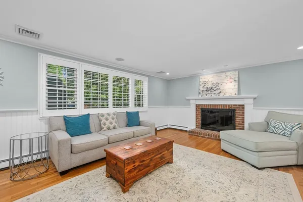 $1,349,000 | 77 Robbins Street, Barnstable, MA 02655