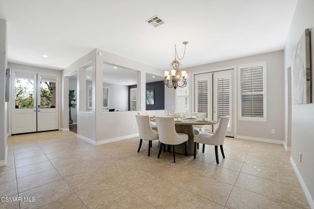 1910 Max Court Simi Valley, CA 93065 - Photo 14 of 67