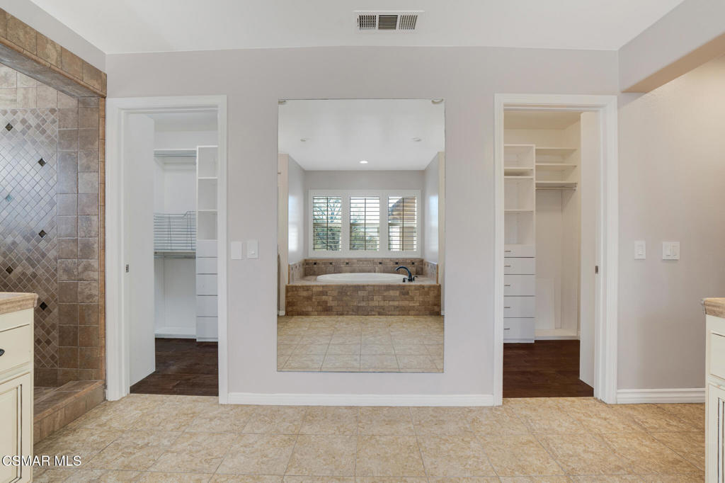 1910 Max Court Simi Valley, CA 93065 - Photo 39 of 67
