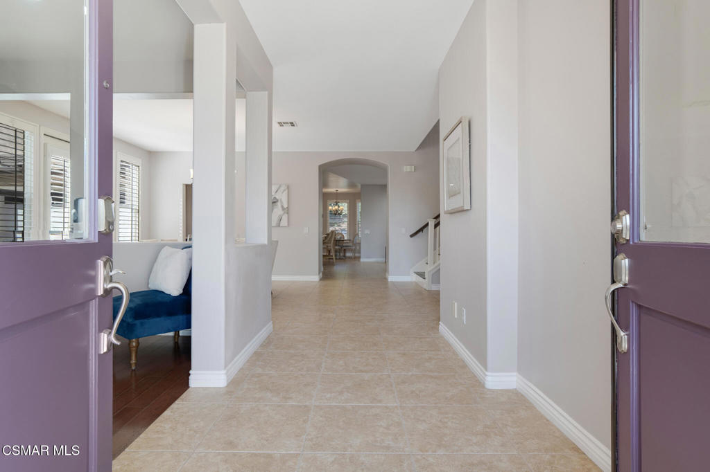 1910 Max Court Simi Valley, CA 93065 - Photo 10 of 67