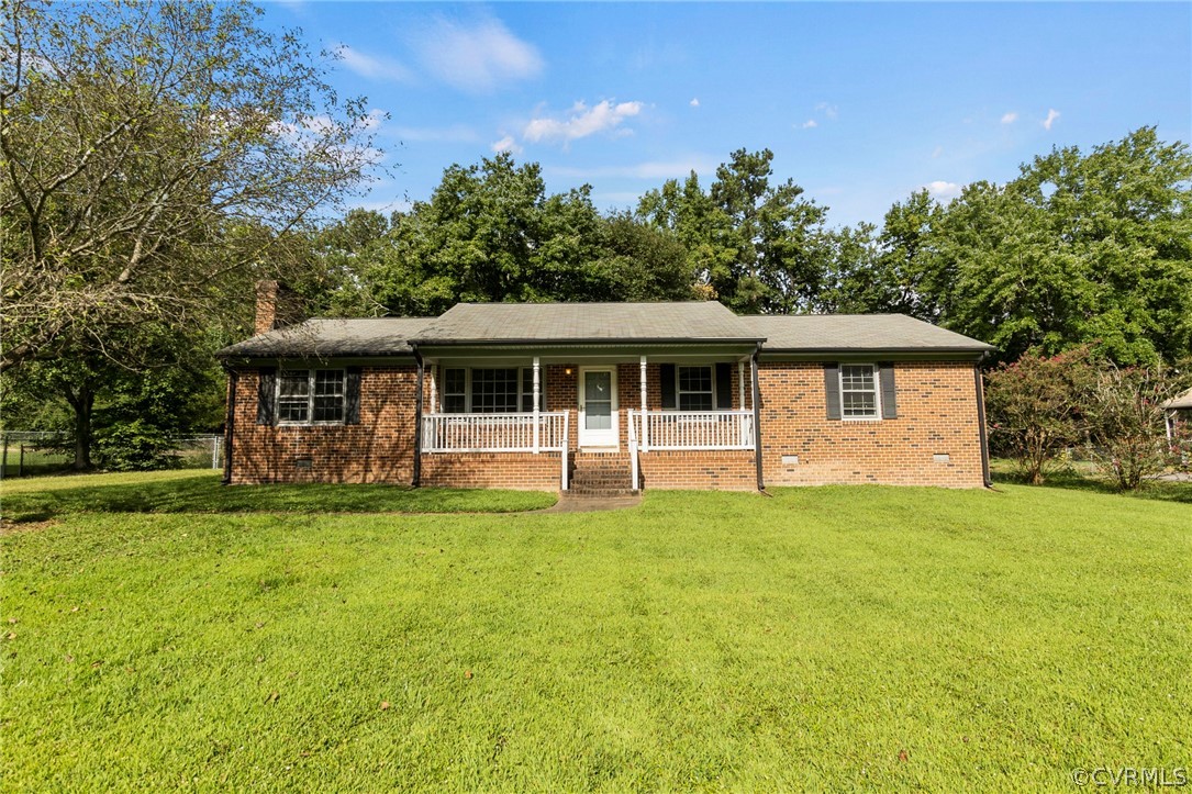 3220 Clintwood Road Midlothian, VA 23112 - Photo 1 of 35 Front of house! *Grass had been enhanced by photog