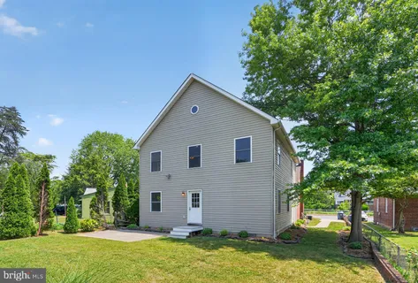 $1,267,000 | 750 North George Mason Drive, Arlington, VA 22203