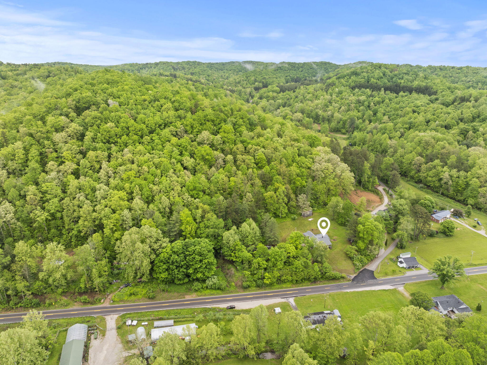 11 Congleton Hollow Road McKee, KY 40447 - Photo 3 of 40 3-web-or-mls-DJI_20250512201319_0038_D