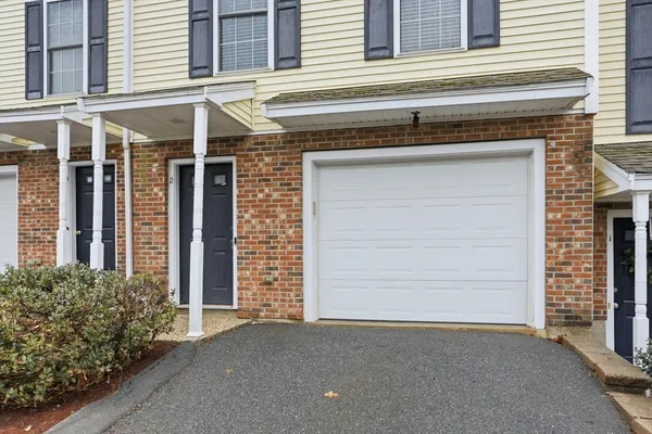 $495,000 | 1401 Pawtucket Boulevard, Unit 2, Lowell, MA 01854