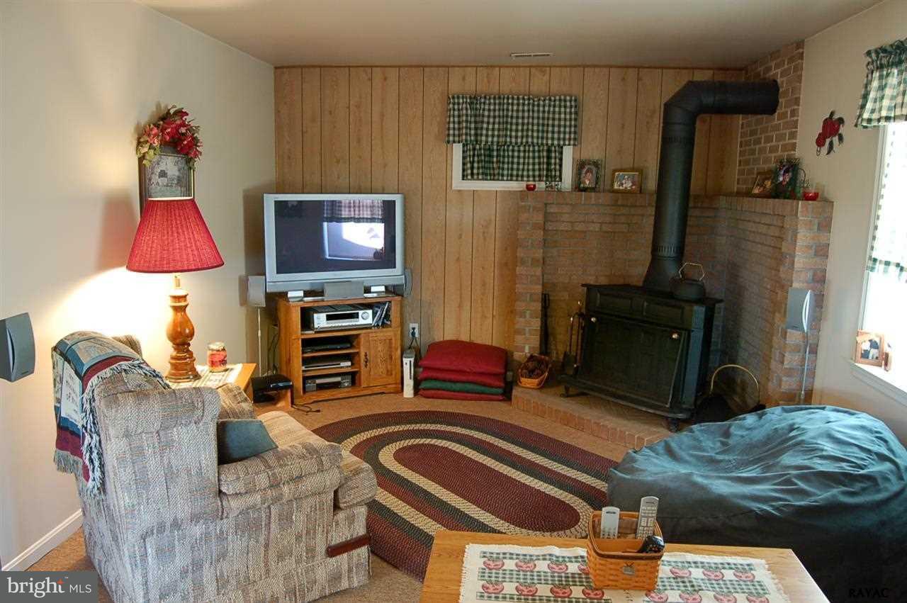 465 Torbert Road Fawn Grove, PA 17321 - Photo 8 of 12 Gallery Image 8