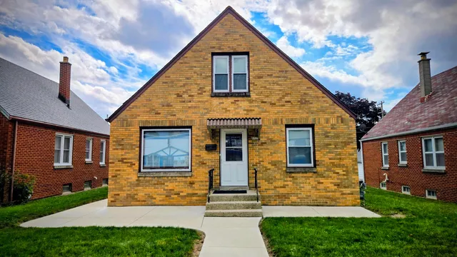 $239,000 | 8525 West Lisbon Avenue, Milwaukee, WI 53222