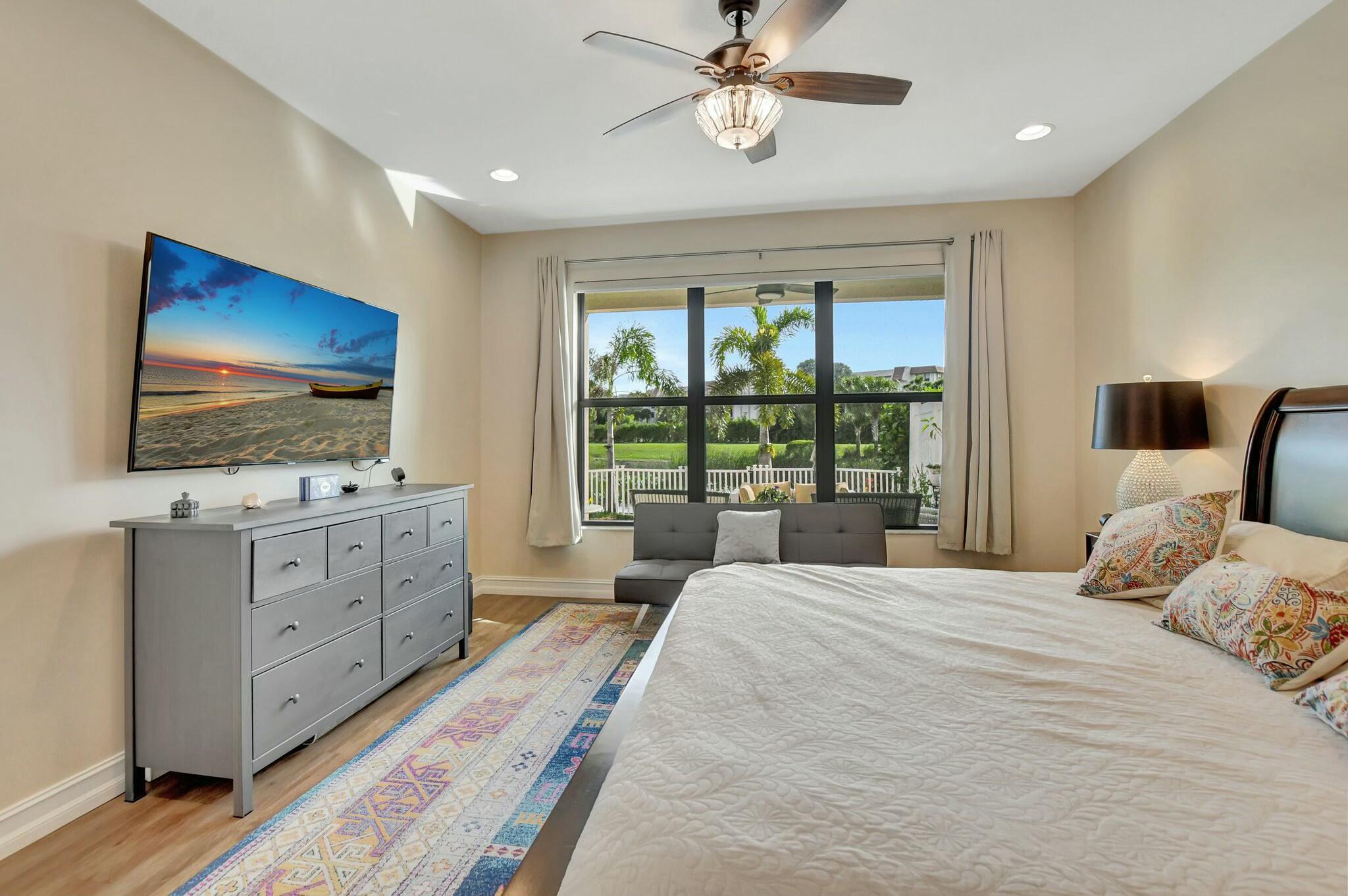 10022 Akenside Drive Boca Raton, FL 33428 - Photo 18 of 75 tempImageE1cyau